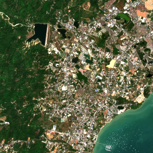 ภาพสีจริง Sentinel-2 ของฉลอง ภูเก็ต Feb 15, 2021