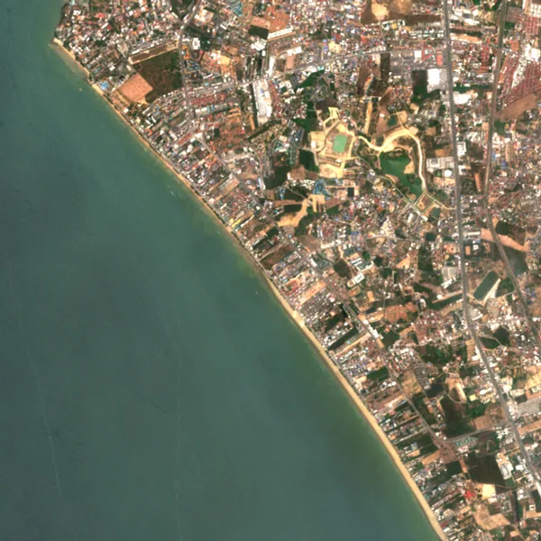ภาพสีจริง Sentinel-2 ของจอมเทียน ชลบุรี Apr 21, 2023