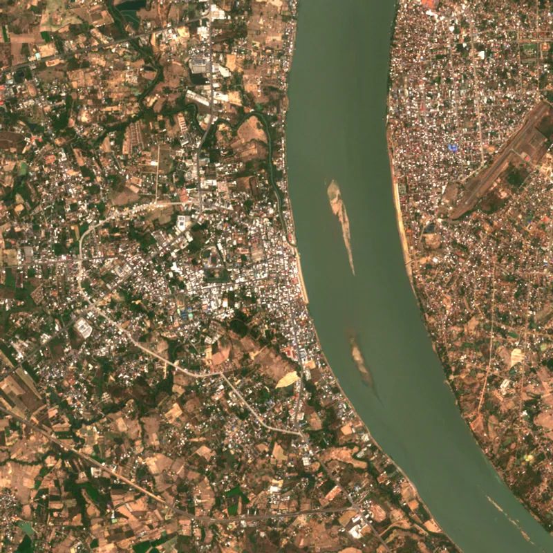 ภาพสีจริง Sentinel-2 ของมุกดาหาร Mar 25, 2025