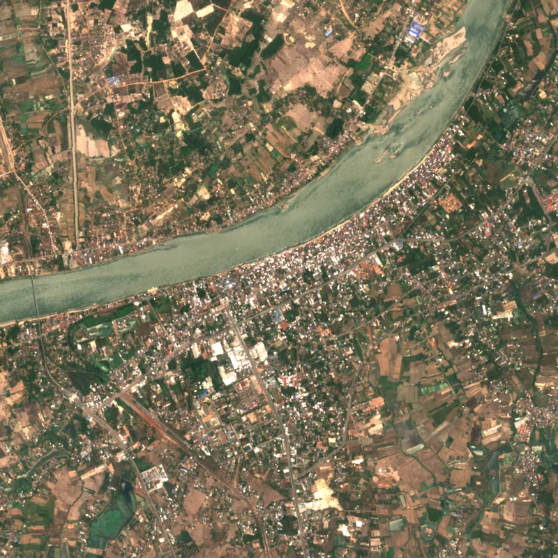 Sentinel-2 true-colour image of Nong Khai, 22 Apr 2019