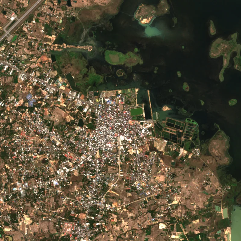 ภาพสีจริง Sentinel-2 ของสกลนคร Feb 22, 2021