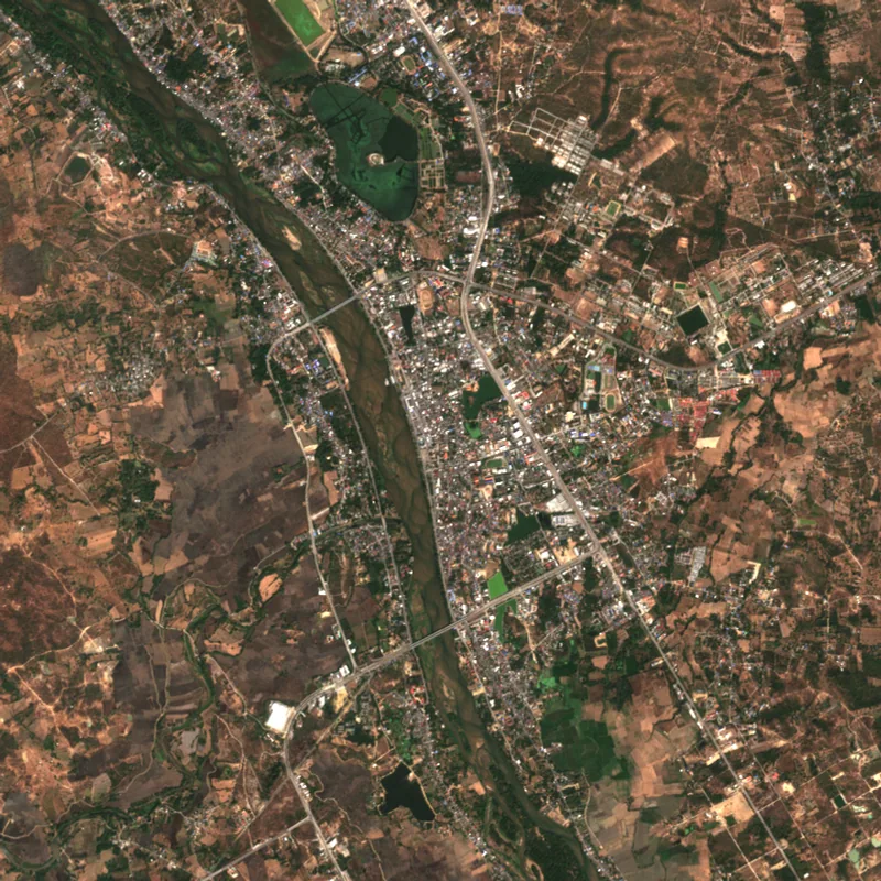 ภาพสีจริง Sentinel-2 ของตาก Jan 24, 2021